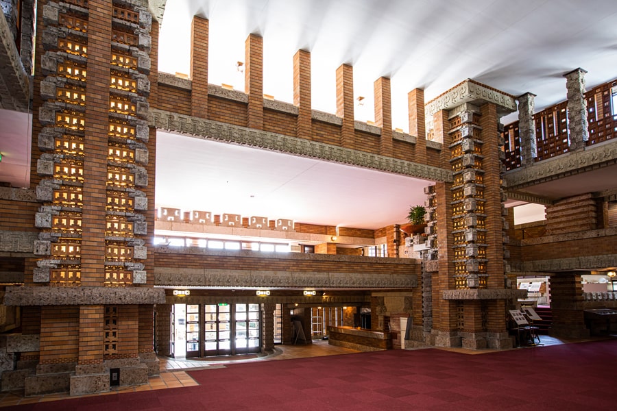 Travel through Architecture by Taka Kawachi | Silver Magazine