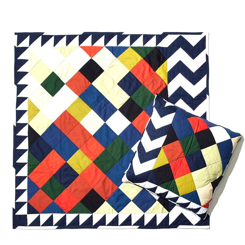 65 Editor's Eye A.P.C. Quilting Rug & Cushion | Silver