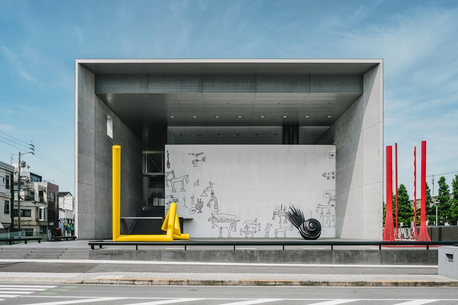 Travel through Architecture | Silver Magazine
