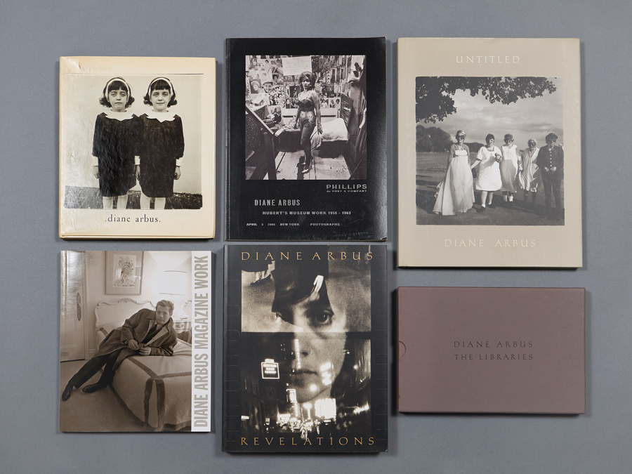 diane arbus 写真作品集 Diane Arbus 写真集 作品集 洋書 レア 希少 ダイアン アーバスの