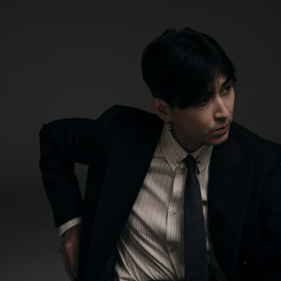 【名品図鑑】mid00s Hermes pure summer linen portraits of the gentleman HERMÈS | Silver Magazine